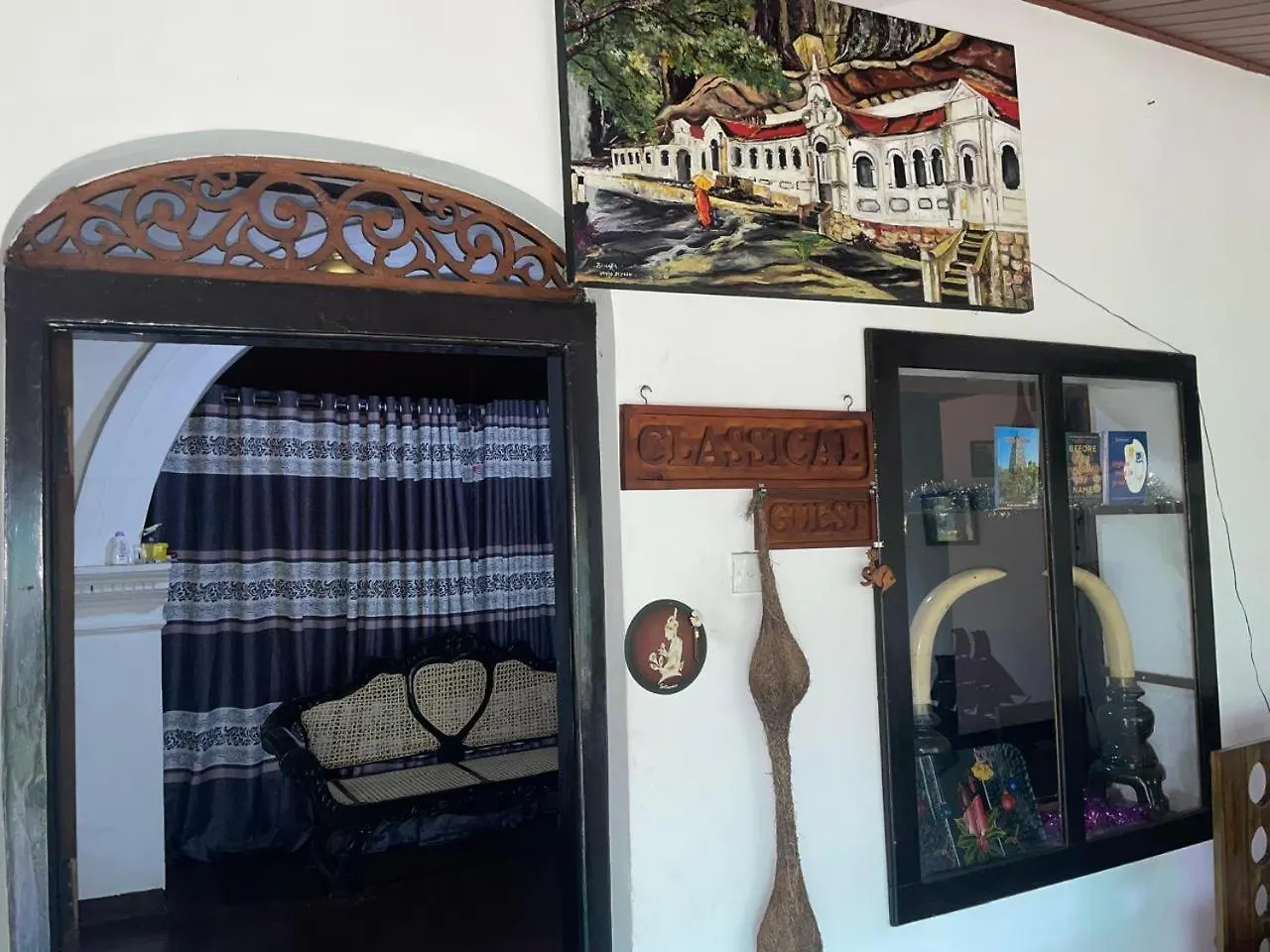 Lake Classical Guest House Kandy Sri Lanka